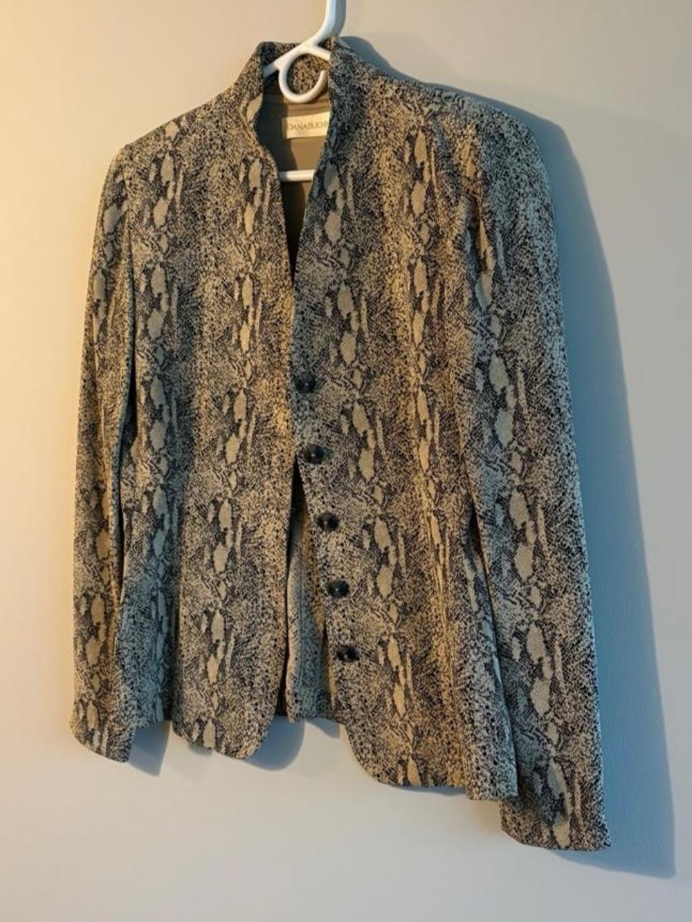 Dana Buchman Snake-Print Blazer in Beige and Black
